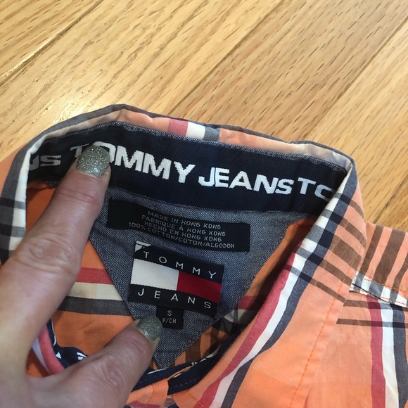 Tommy Hilfiger men’s shirt size small - Picture 3 of 3